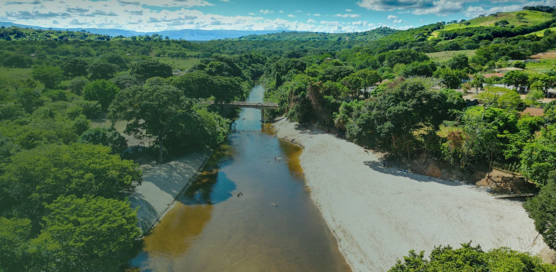 Vista aérea da região de Monjolos